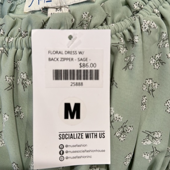 Sage green Floral Dress with back zipper - Picture 5 of 7